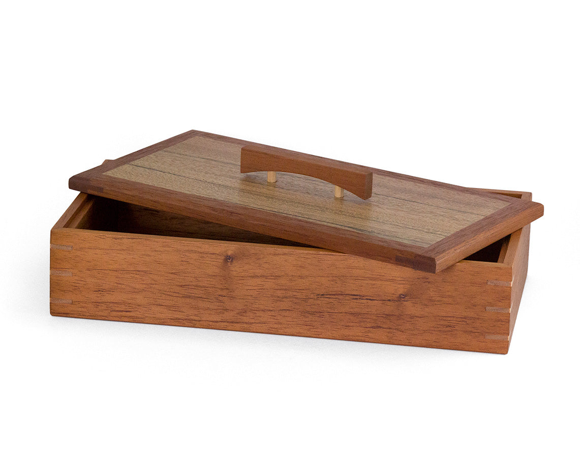Wooden Keepsake Box handcrafted from Australian Red Cedar & PNG Walnut