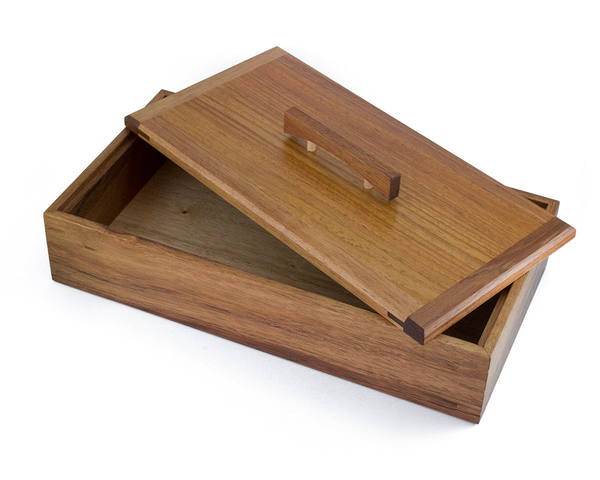 Wooden Keepsake Box handcrafted from Tasmanian Blackwood & PNG Rosewood