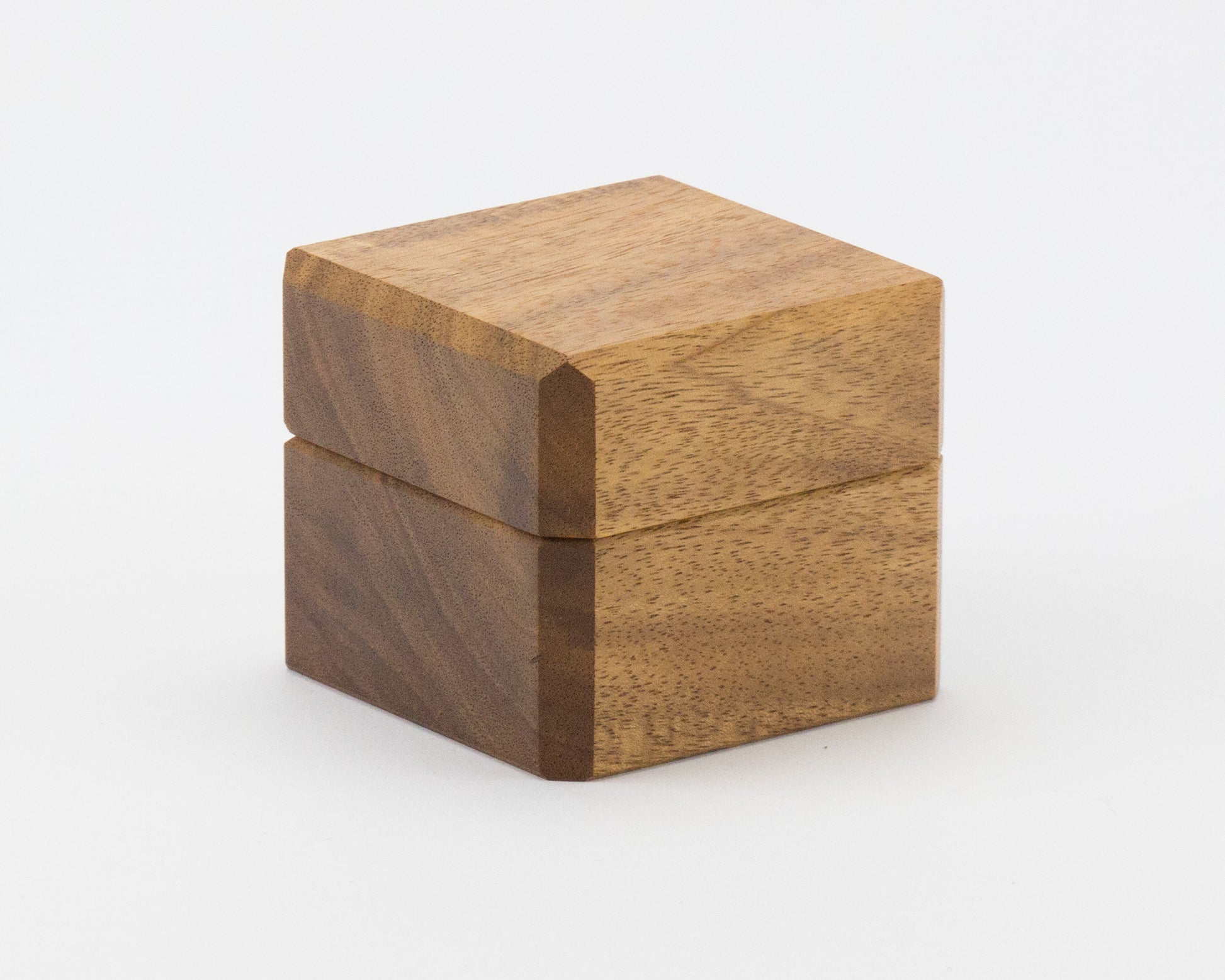 The Elegance wooden ring box handcrafted from Blackwood timber